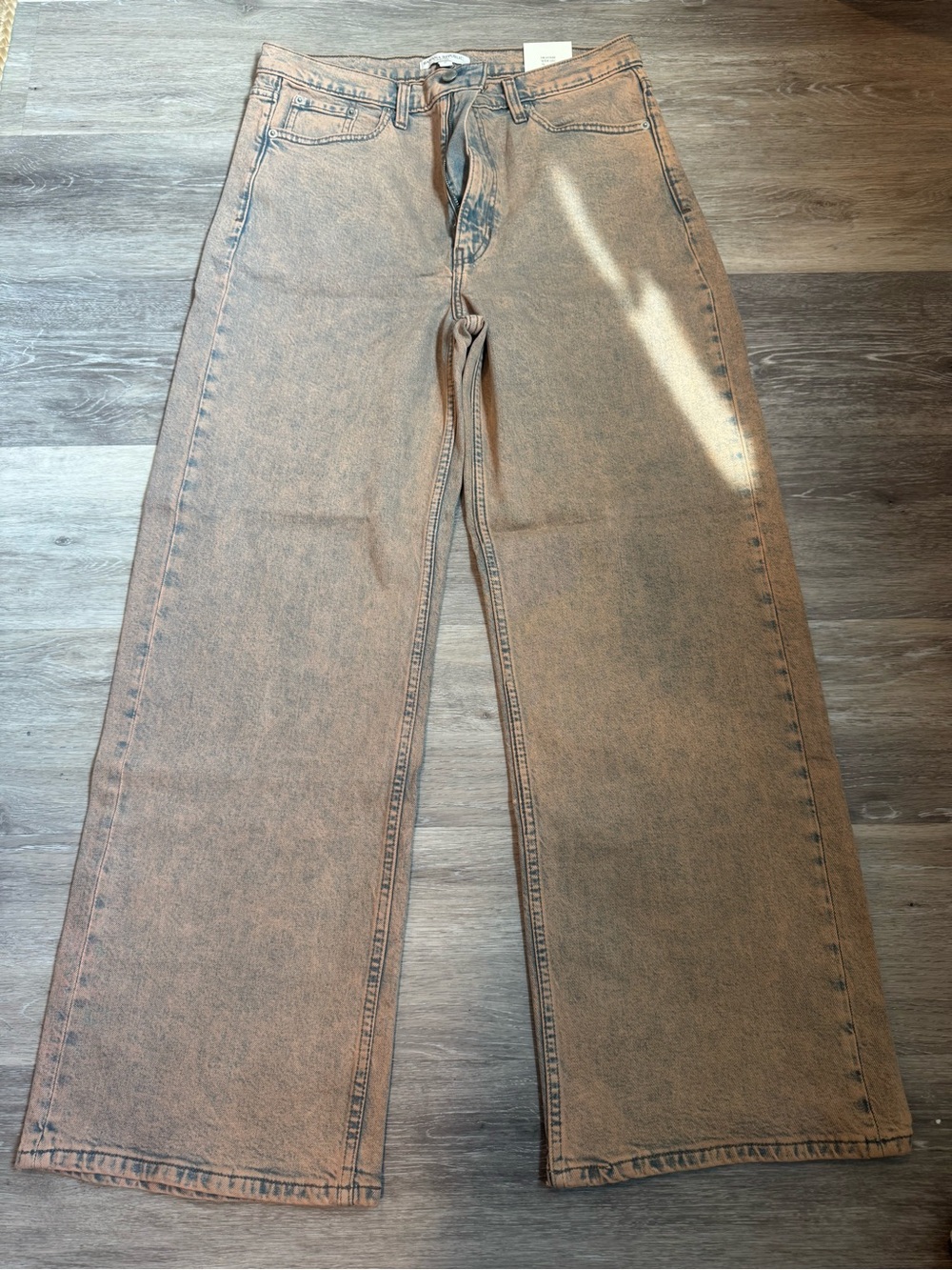 Banana Republic Wide Leg Jeans in Faded Brown-Tan Wash